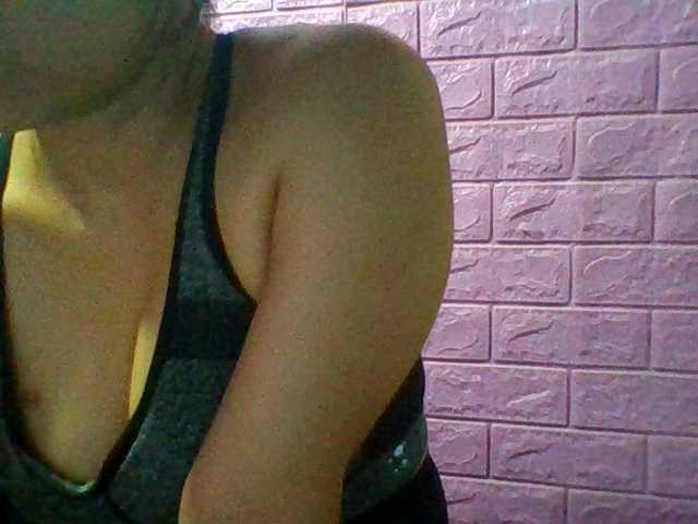 JangHi-22 — live female cam