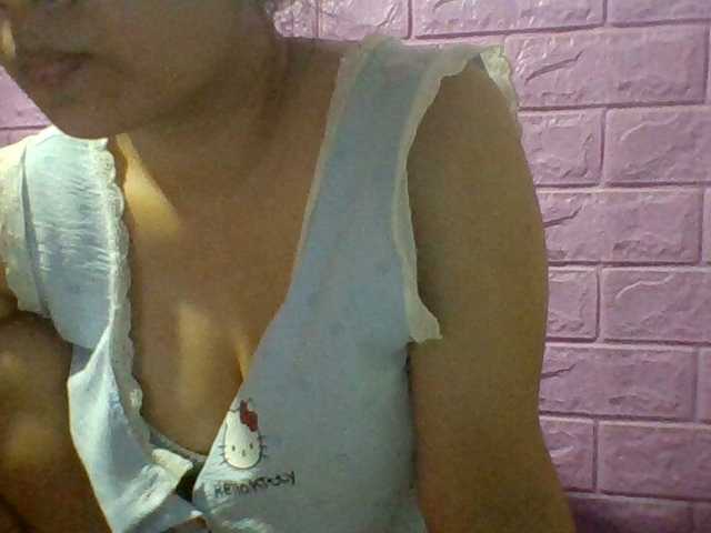 JangHi-22 live cam on BongaCams