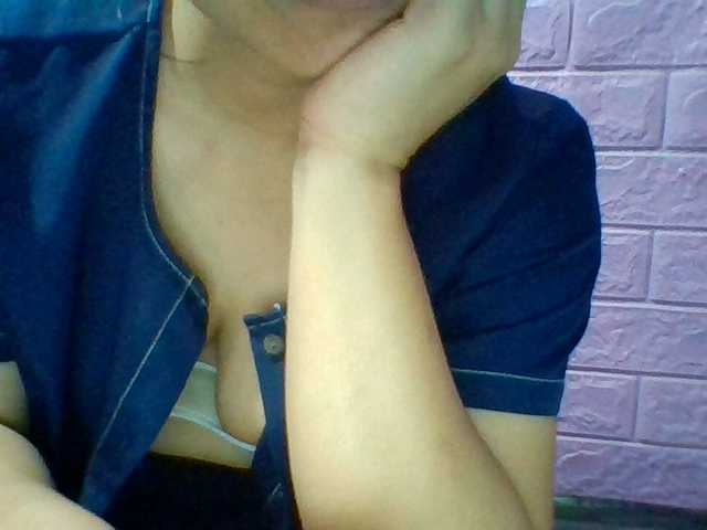 JangHi-22 live cam on BongaCams