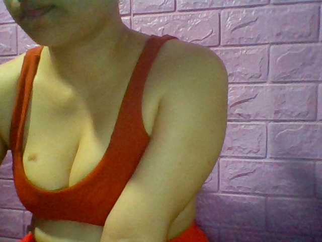 JangHi-22 live cam on BongaCams