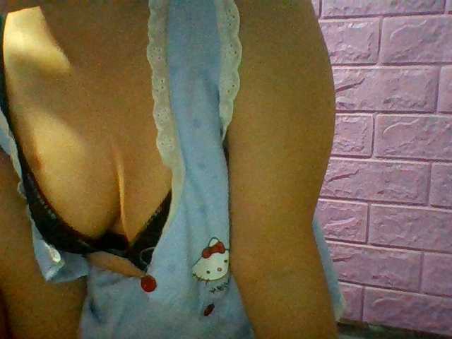 JangHi-22 live cam on BongaCams
