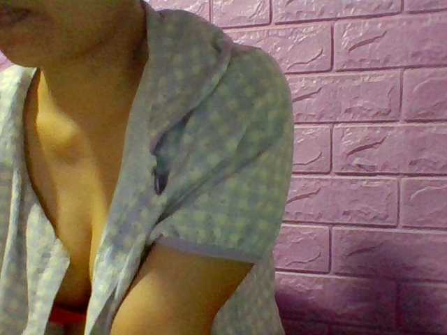 JangHi-22 live cam on BongaCams