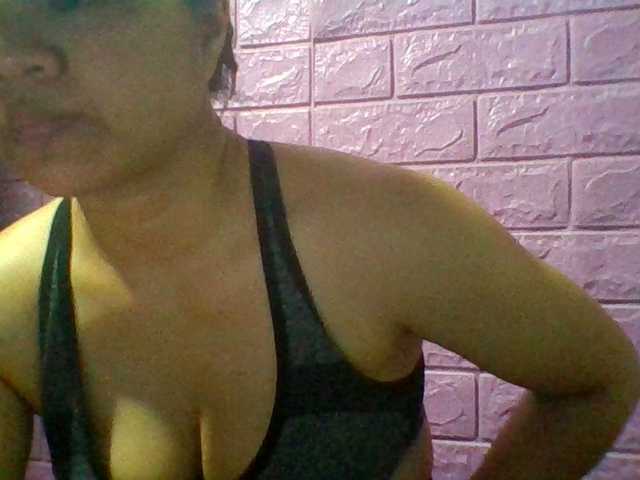 JangHi-22 live cam on BongaCams