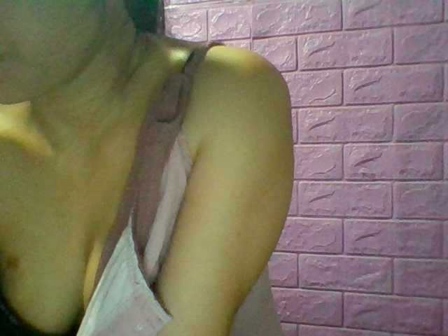 JangHi-22 live cam on BongaCams