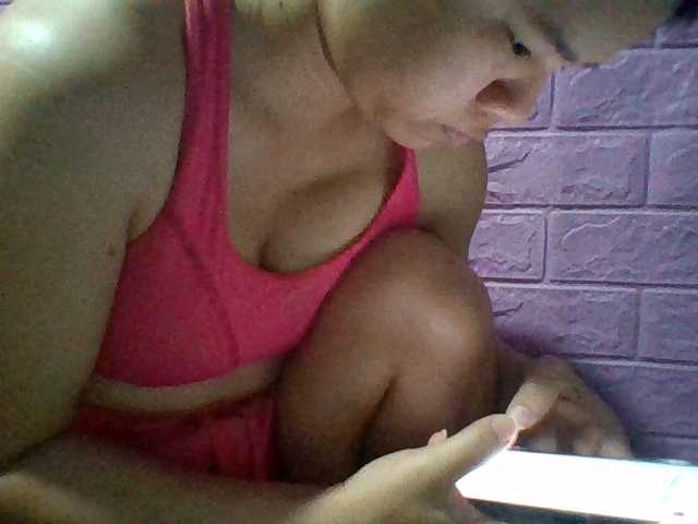 JangHi-22 live cam on BongaCams