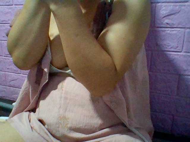 JangHi-22 live cam on BongaCams