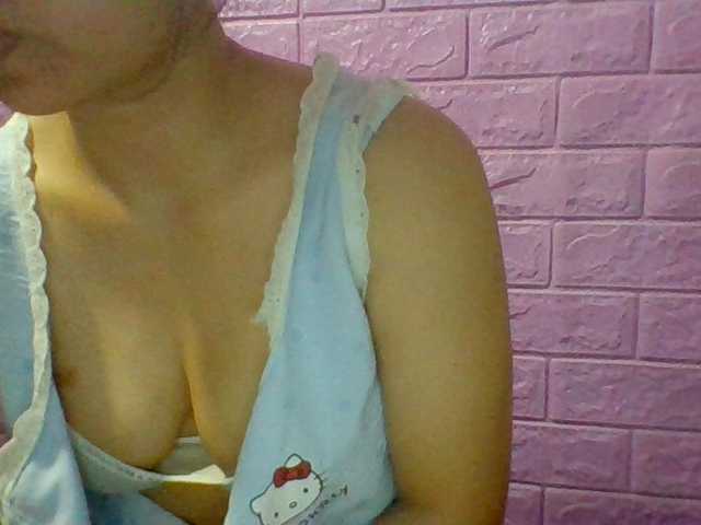 JangHi-22 live cam on BongaCams