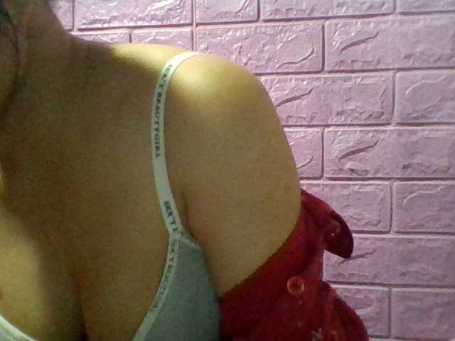 JangHi-22 live cam on BongaCams