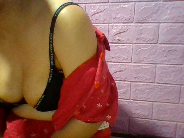 JangHi-22 live cam on BongaCams