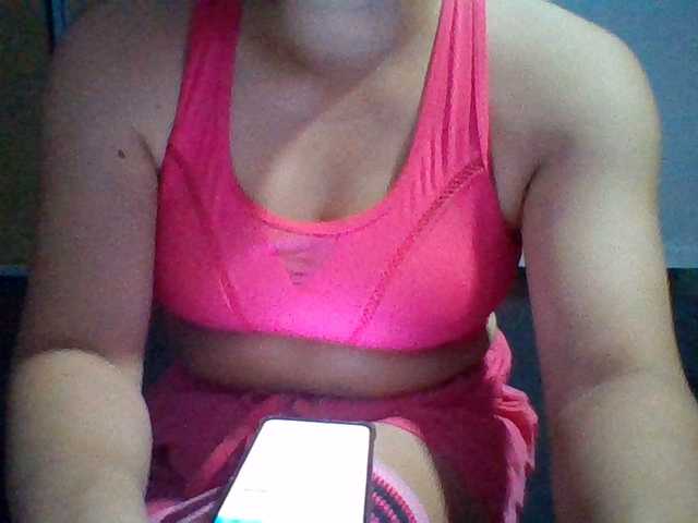 JangHi-22 live cam on BongaCams