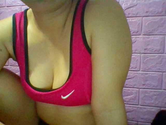 JangHi-22 live cam on BongaCams