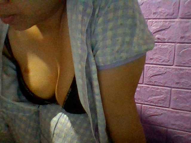 JangHi-22 live cam on BongaCams