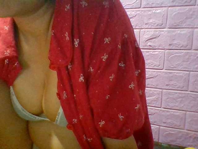JangHi-22 live cam on BongaCams