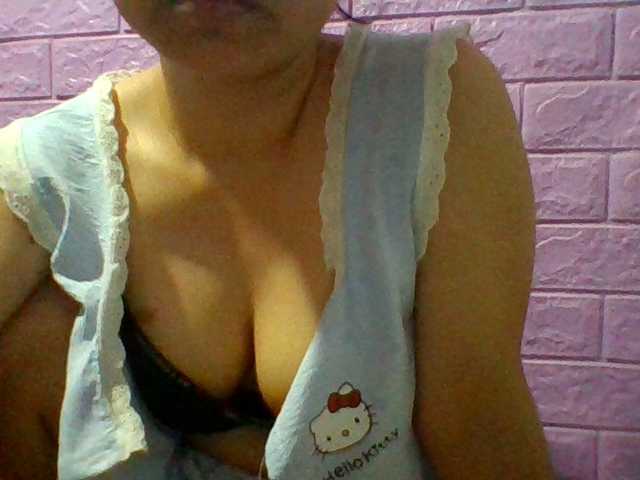 JangHi-22 live cam on BongaCams