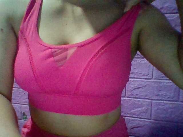 JangHi-22 live cam on BongaCams