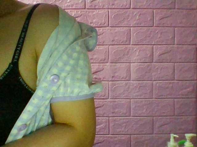 JangHi-22 live cam on BongaCams
