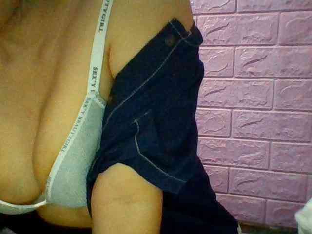JangHi-22 webcam