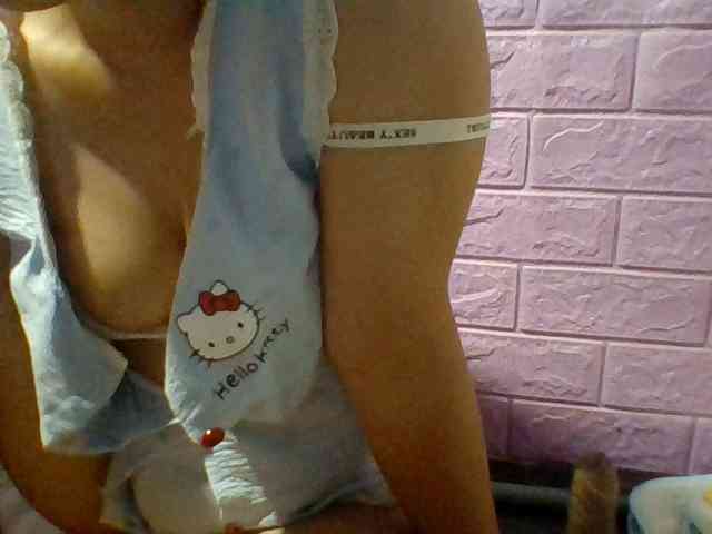 JangHi-22 Live Webcam on BongaCams