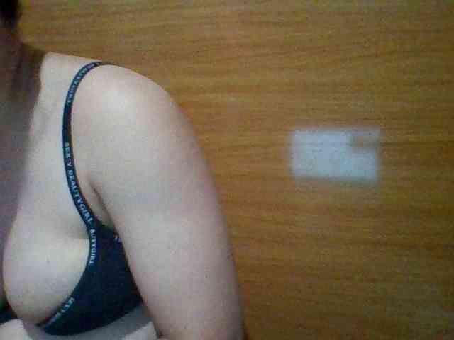 JangHi-22 Live Webcam on BongaCams