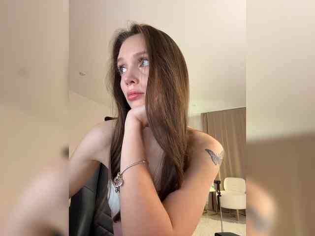 AnyaAngel webcam