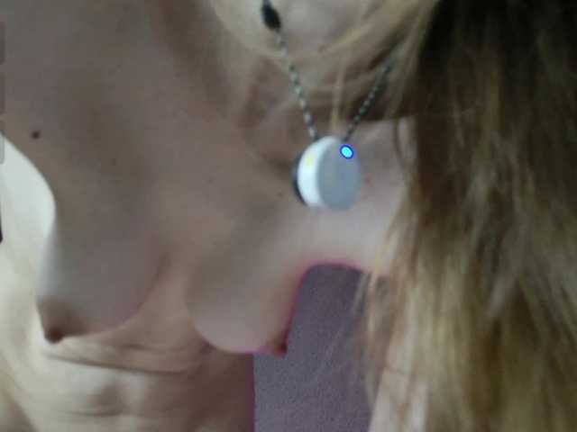  SalutChristine chat room