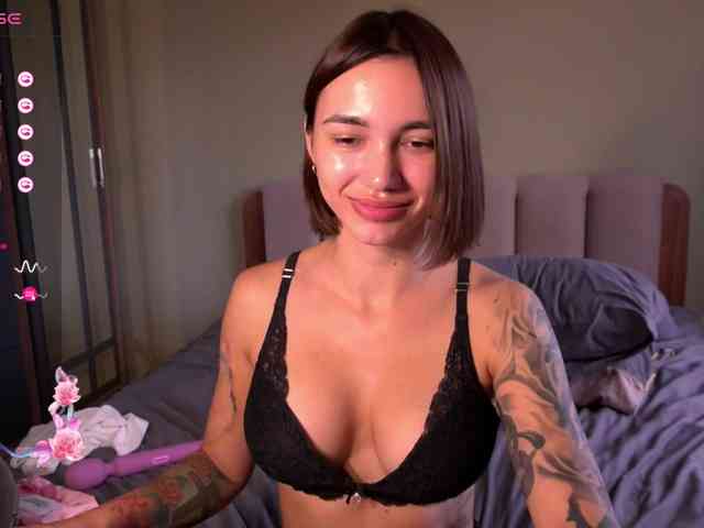 TeonaRose webcam