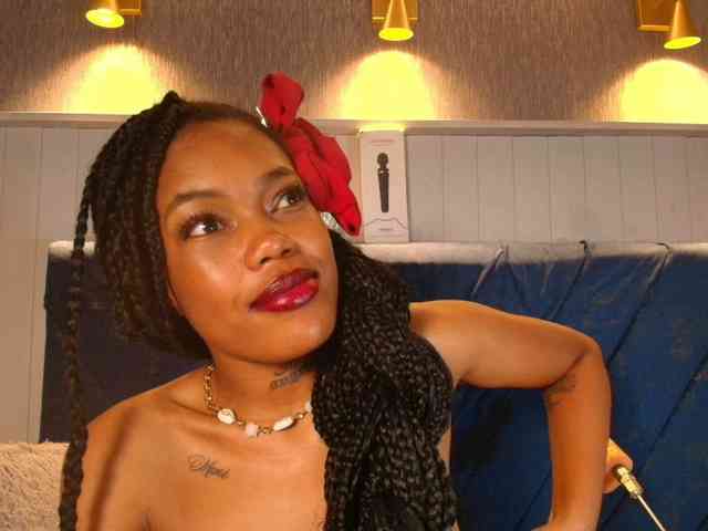 CrystalBrooke3x webcam