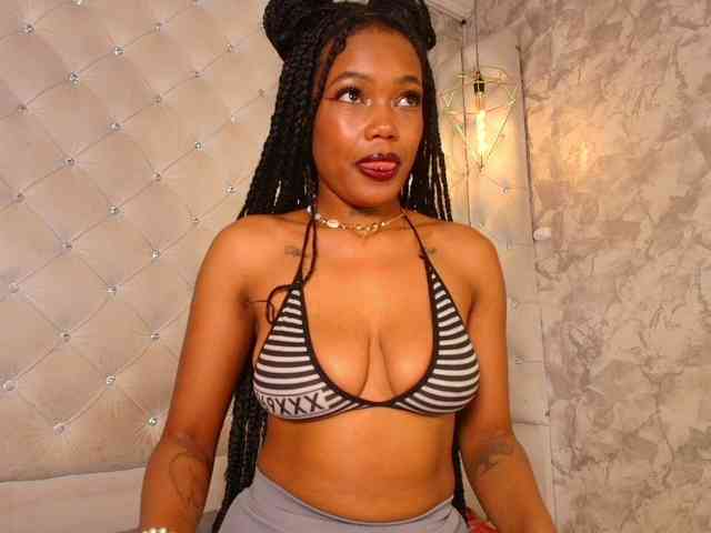 CrystalBrooke3x webcam