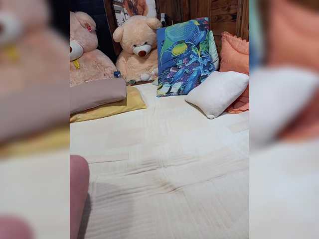 go to chat with Cottoncandy1-1