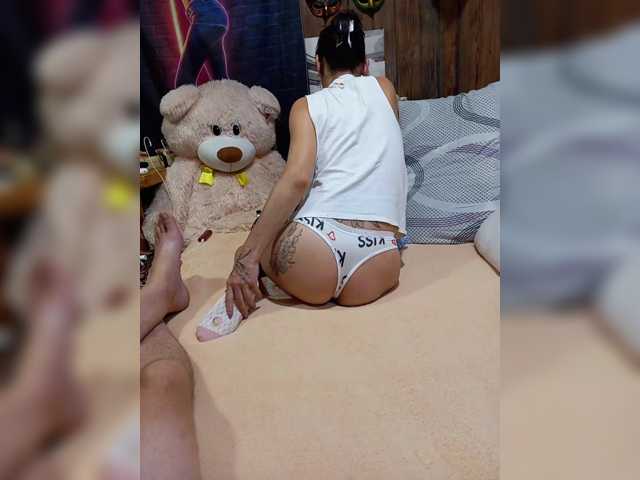 Cottoncandy1-1 live cam on BongaCams