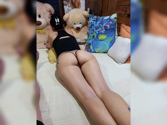 Cottoncandy1-1's BongaCams show and profile