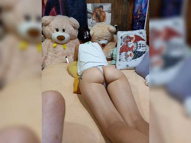 Cottoncandy1-1 live cam on BongaCams