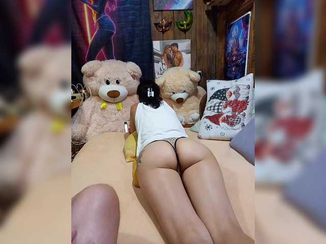 Cottoncandy1-1 live cam on BongaCams