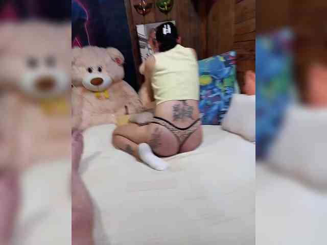 Cottoncandy1-1 webcam