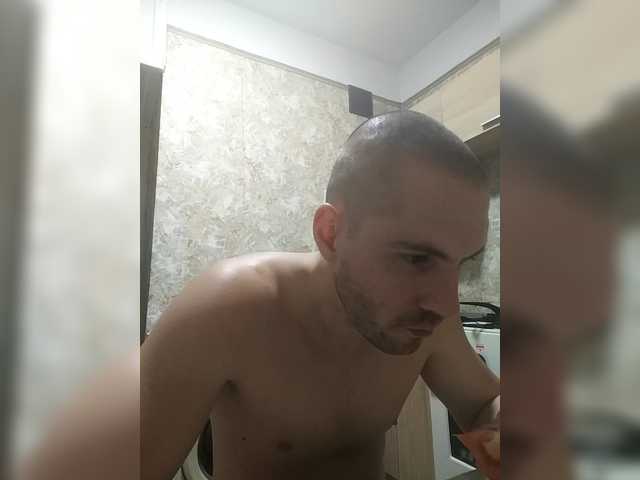 f1t_b0y live webcam show