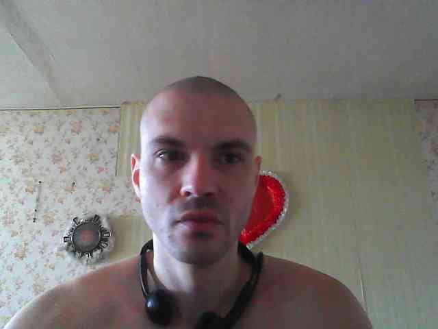 F1t_b0y's cam show statistics and live stream