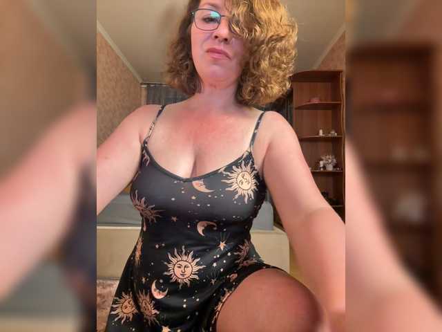Blestyavka5 live cam on BongaCams