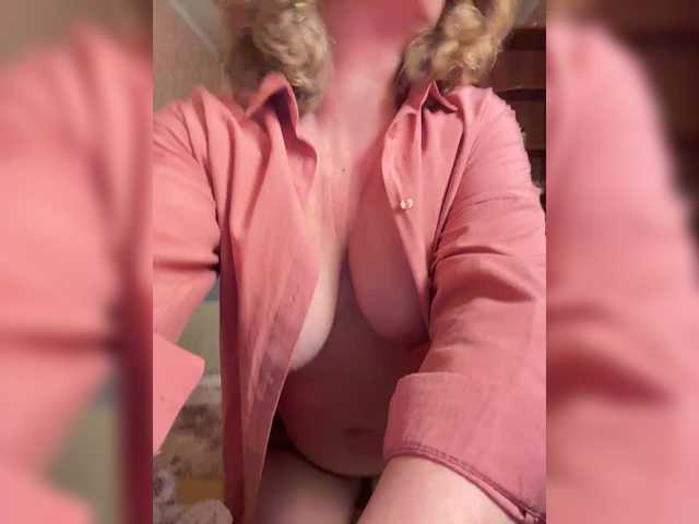 Blestyavka5's BongaCams show and profile