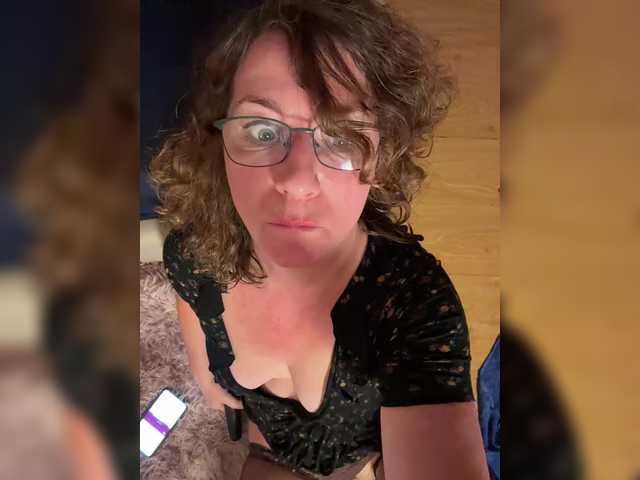 Blestyavka5 live cam on BongaCams