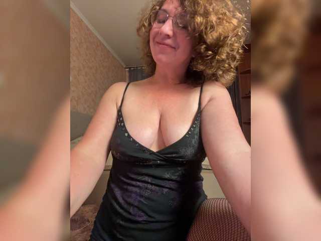 Blestyavka5 live cam on BongaCams