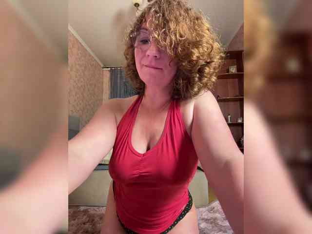 Blestyavka5 live female cam on bongacams
