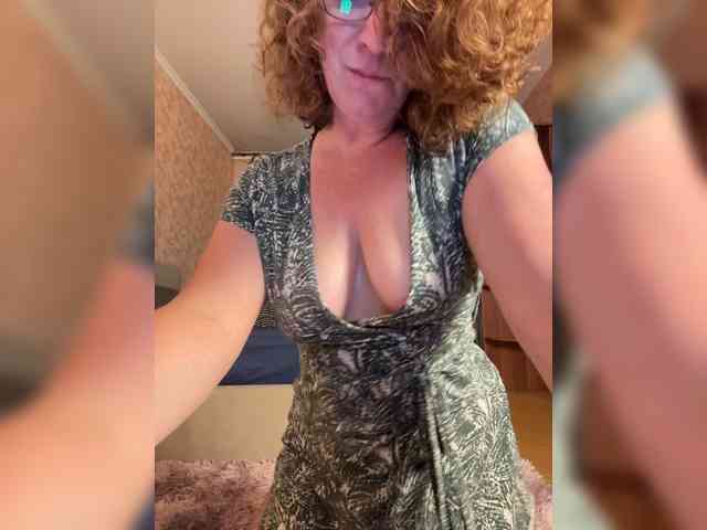 Blestyavka5 live female cam on bongacams
