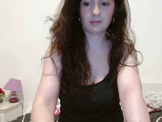 desirmiss live cam on BongaCams