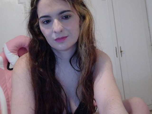 desirmiss, en directo ahora en BongaCams