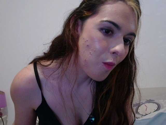 desirmiss live cam on BongaCams