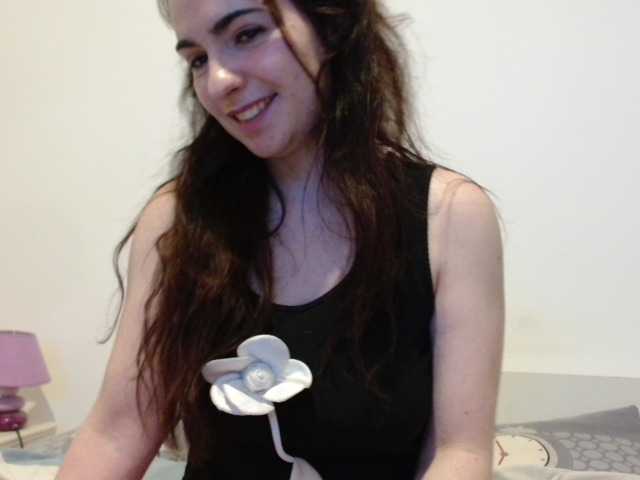 desirmiss live cam on BongaCams