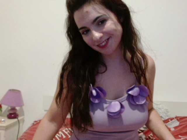 desirmiss live cam on BongaCams