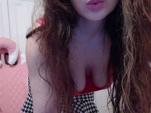 desirmiss live cam on BongaCams