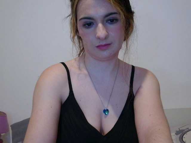 desirmiss live cam on BongaCams