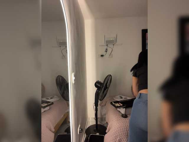 VictoriaBalee live cam on BongaCams
